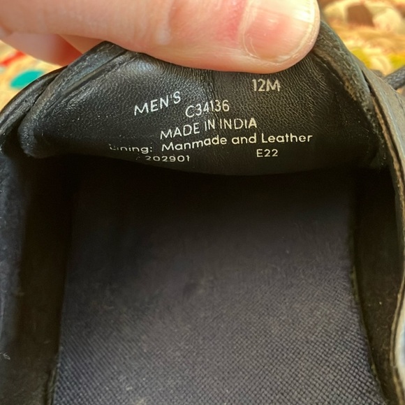 Cole Haan Sleek Black Leather Men's Shoes - Picture 5 of 10